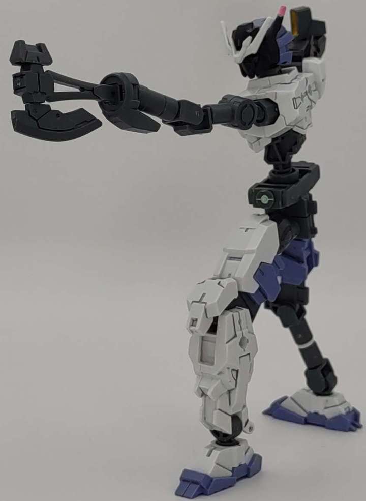 Pointing Forward, rear view